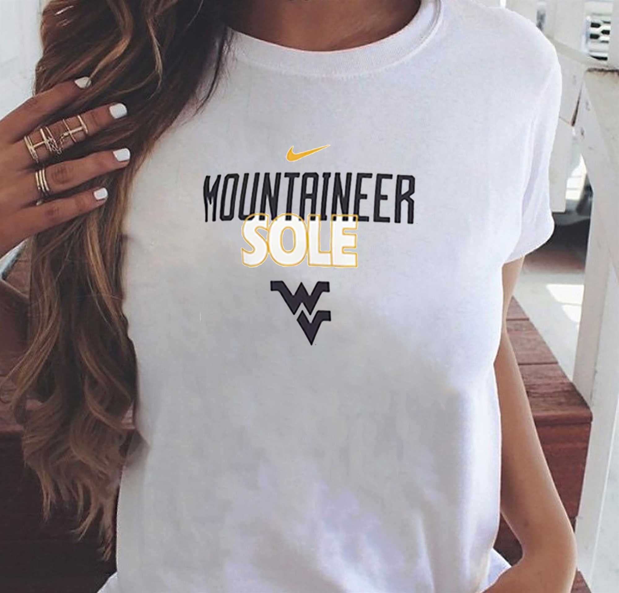 West Virginia Mountaineers Nike On Court T-shirt